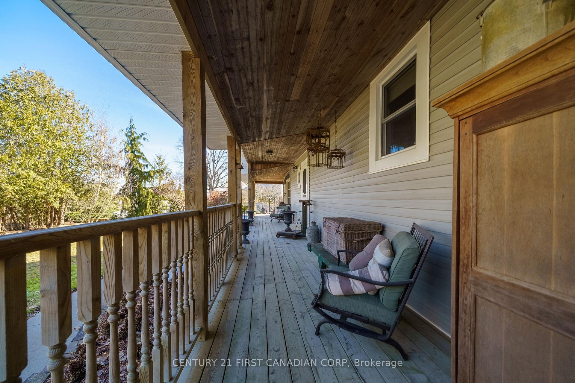 Photo 6 of 22894 Vanneck Road, Middlesex Centre, Rural Middlesex Centre — HOMEH