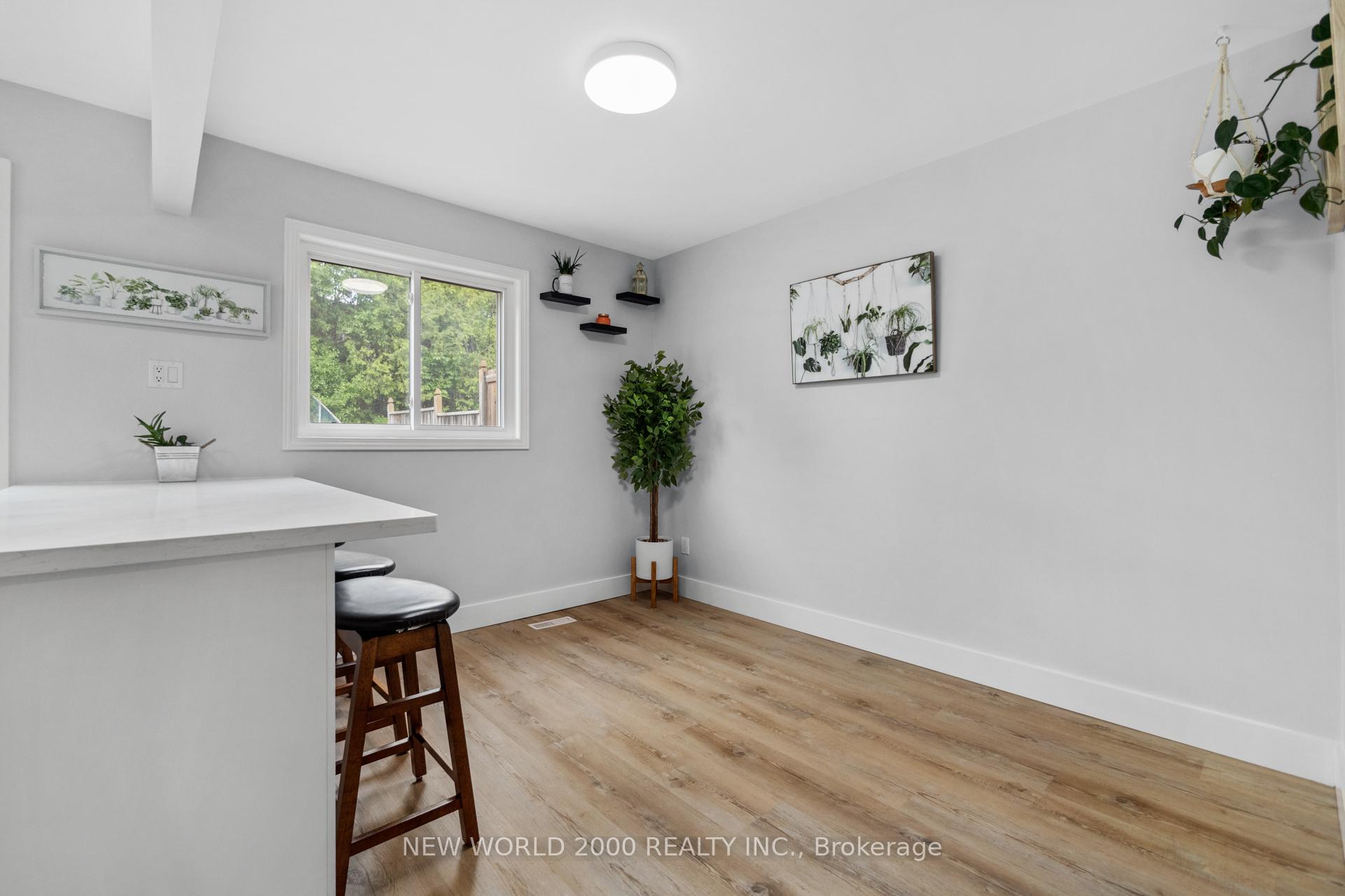 Photo 11 of 160 Bechtel Drive, Kitchener — HOMEH