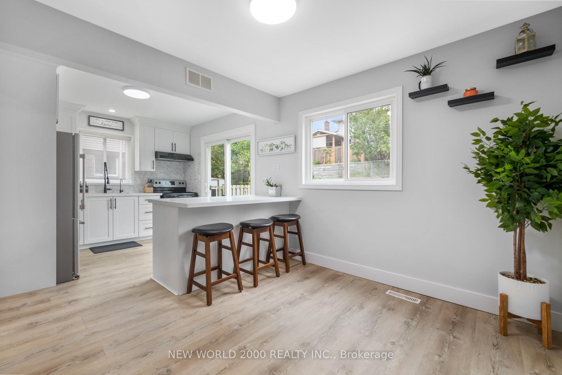 Photo 12 of 160 Bechtel Drive, Kitchener — HOMEH