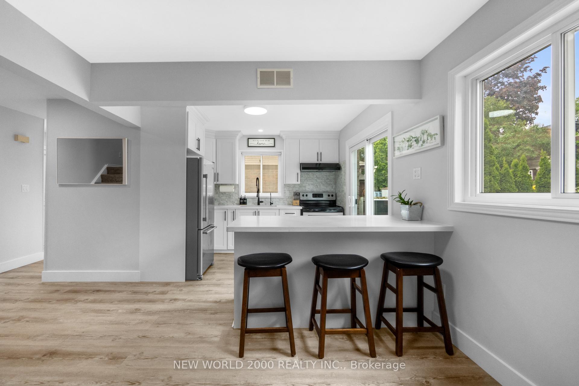 Photo 14 of 160 Bechtel Drive, Kitchener — HOMEH