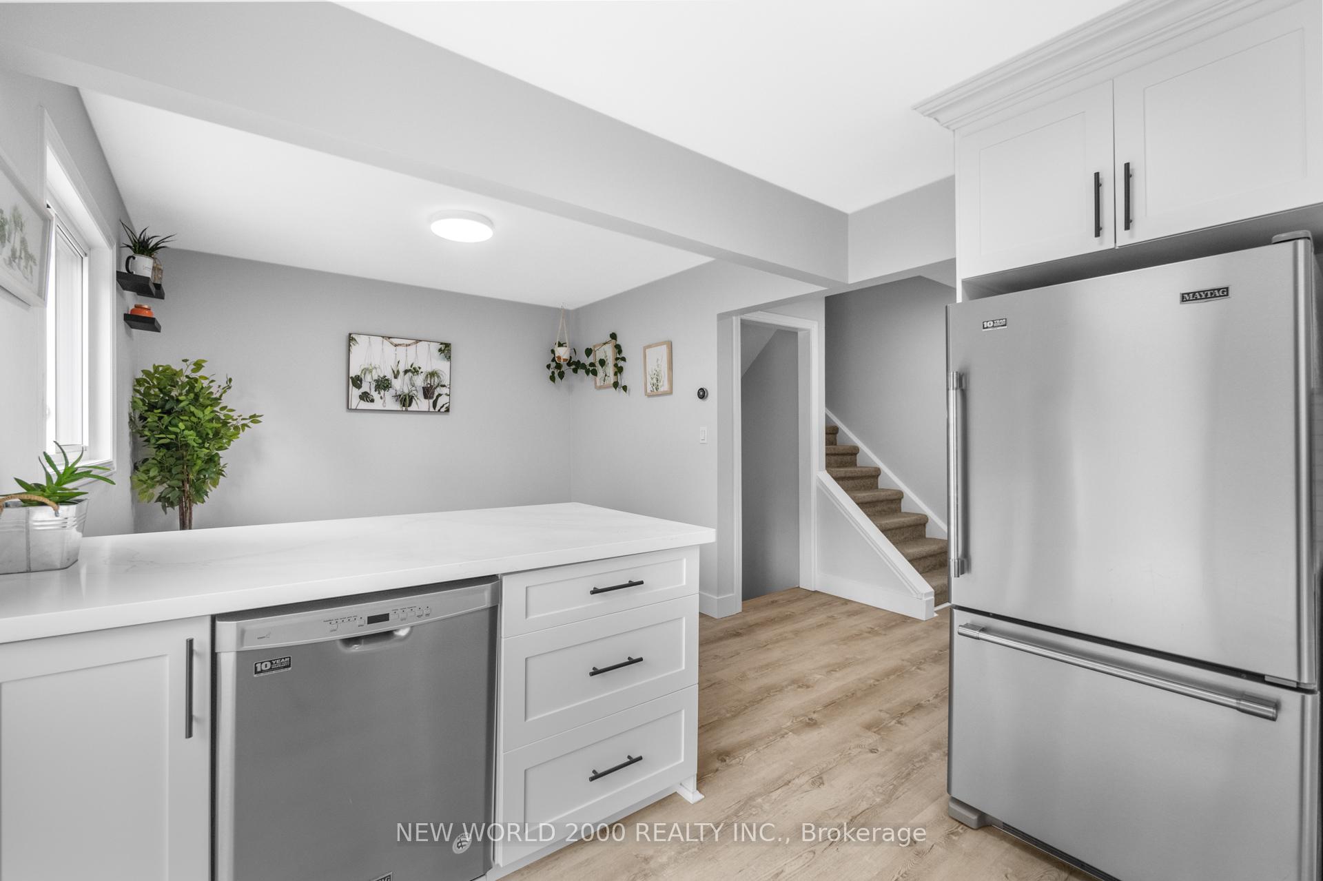Photo 19 of 160 Bechtel Drive, Kitchener — HOMEH