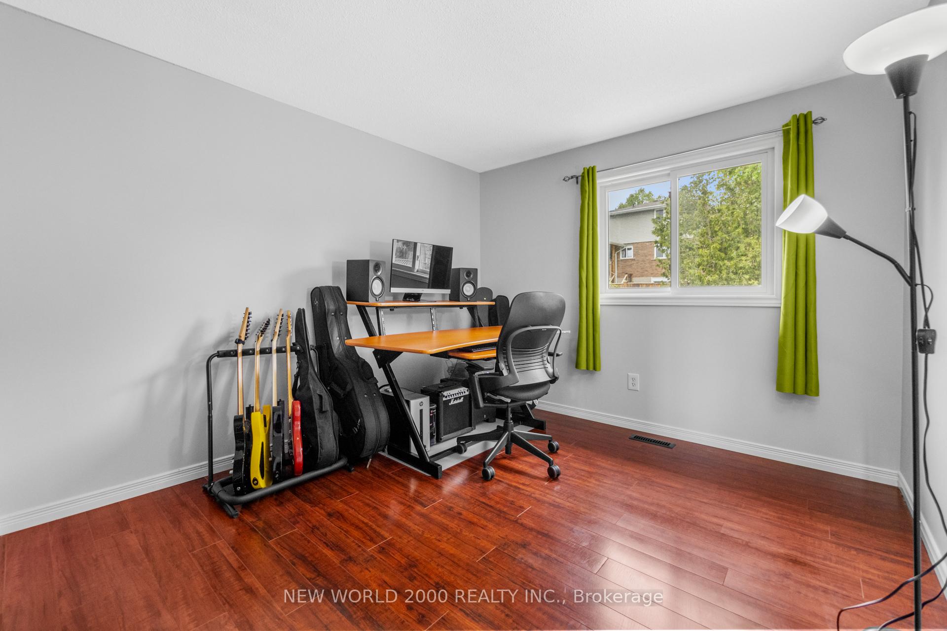 Photo 31 of 160 Bechtel Drive, Kitchener — HOMEH