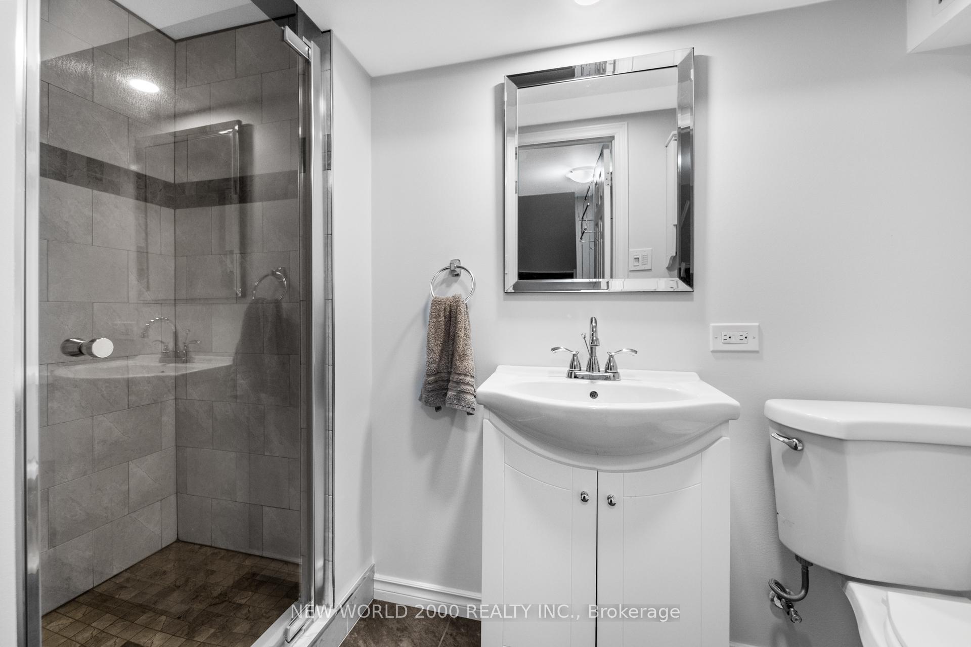 Photo 35 of 160 Bechtel Drive, Kitchener — HOMEH