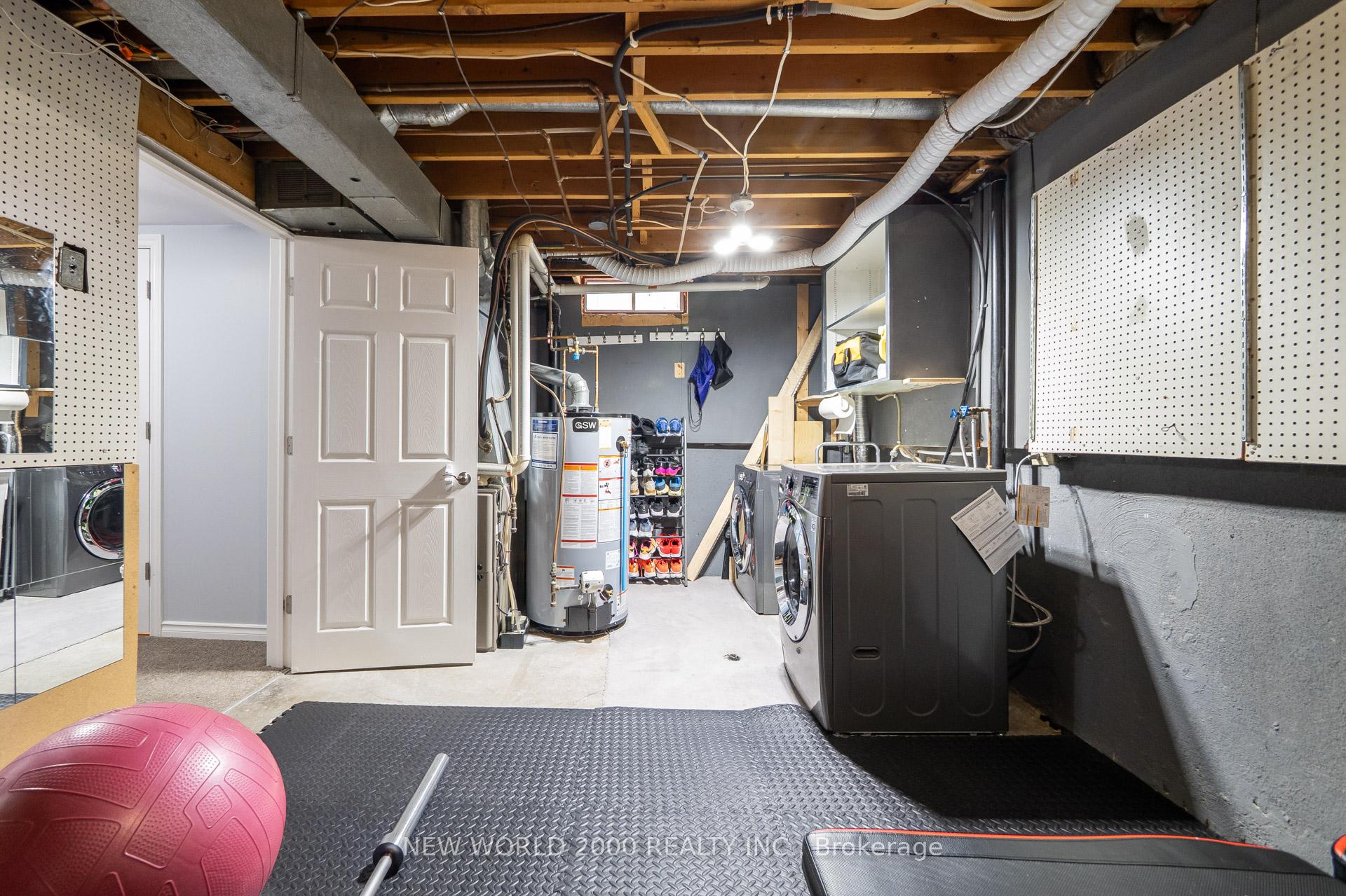 Photo 36 of 160 Bechtel Drive, Kitchener — HOMEH