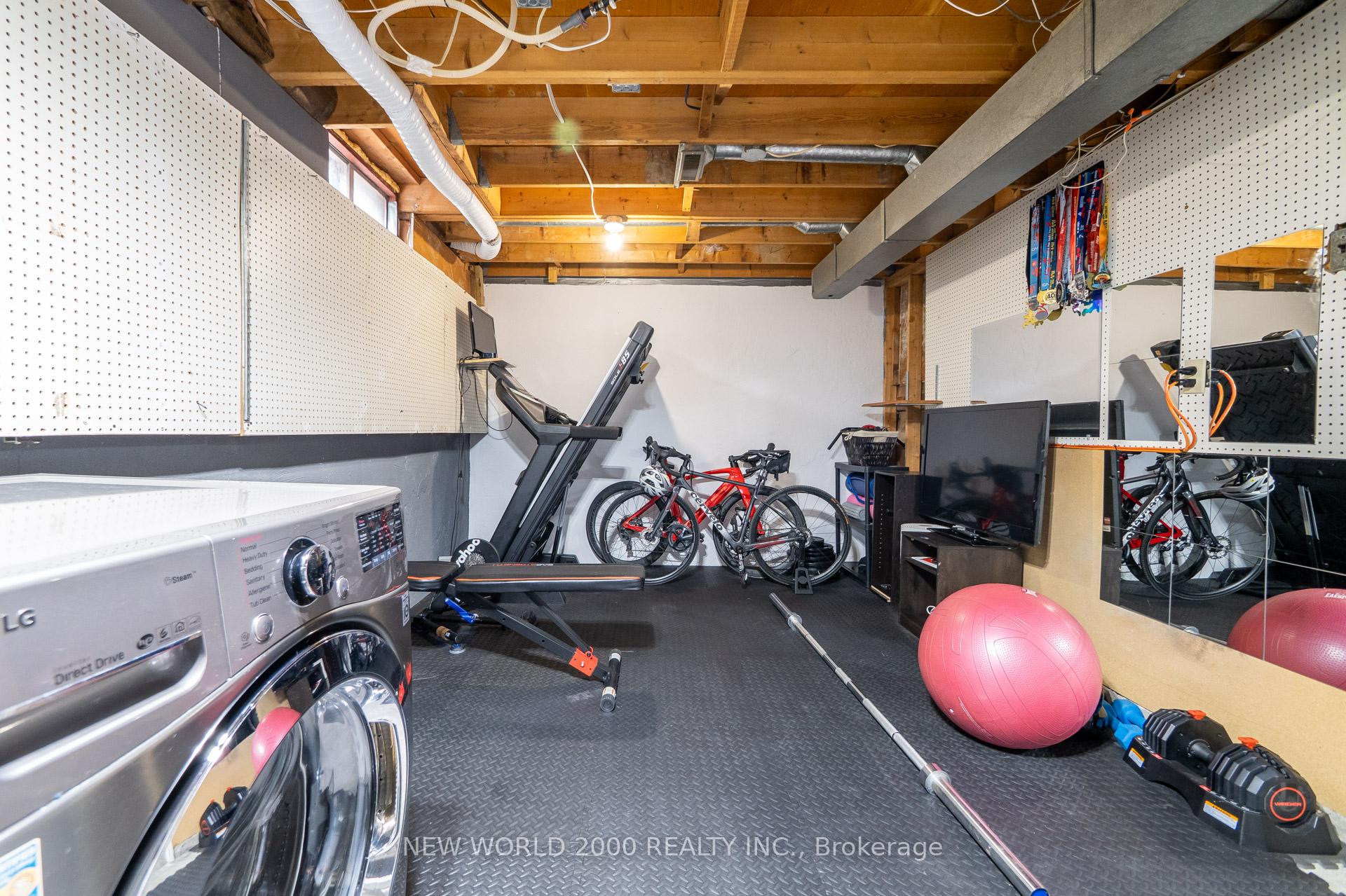 Photo 37 of 160 Bechtel Drive, Kitchener — HOMEH
