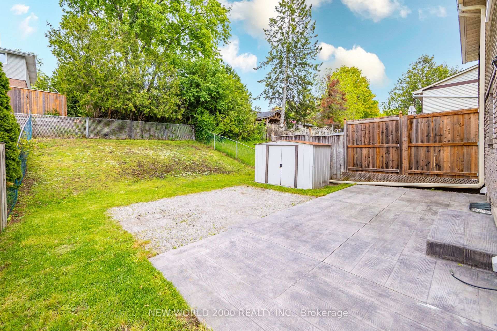 Photo 39 of 160 Bechtel Drive, Kitchener — HOMEH
