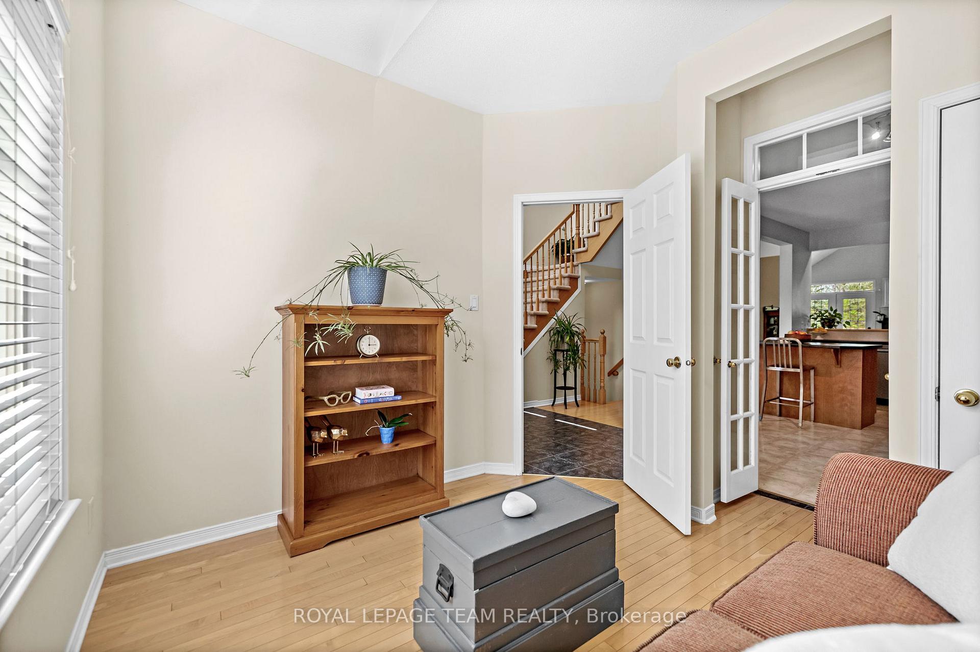 Photo 6 of 25 Morenz Terrace, Ottawa, Kanata - Kanata Lakes/Heritage Hills — HOMEH