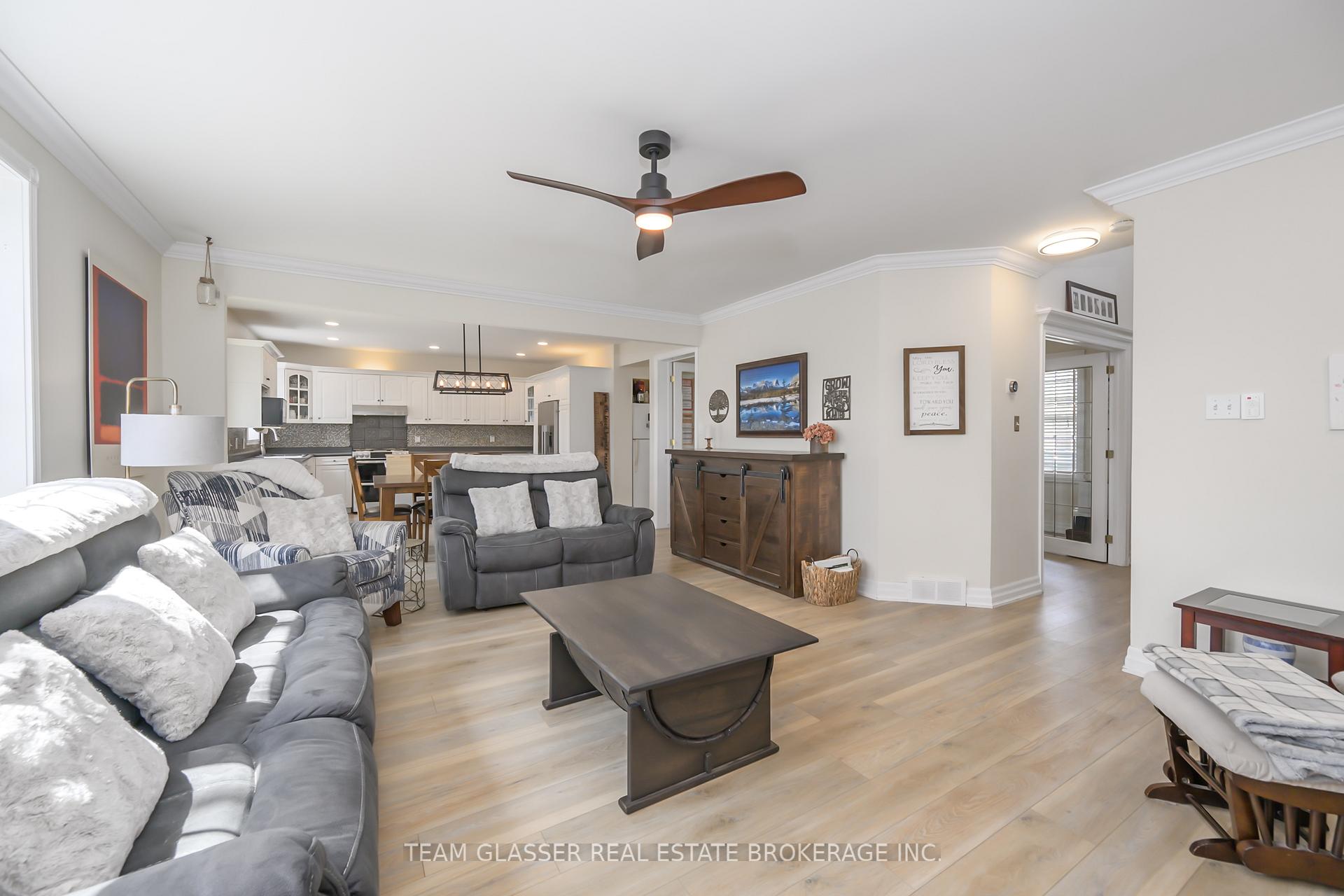 Photo 11 of 51 Birchcrest Drive, Middlesex Centre, Kilworth — HOMEH