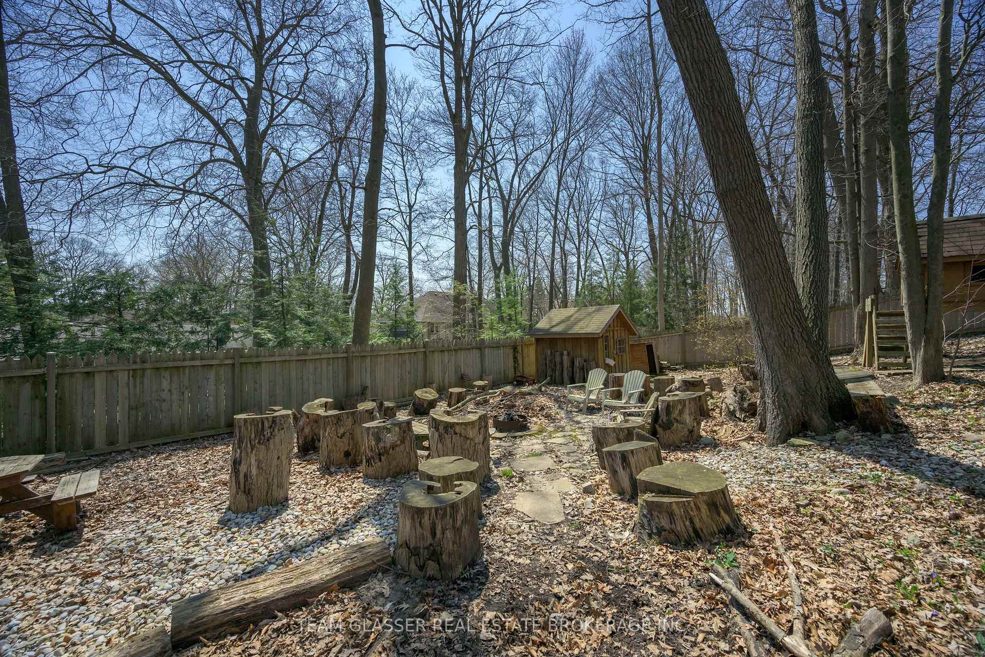 Photo 14 of 51 Birchcrest Drive, Middlesex Centre, Kilworth — HOMEH