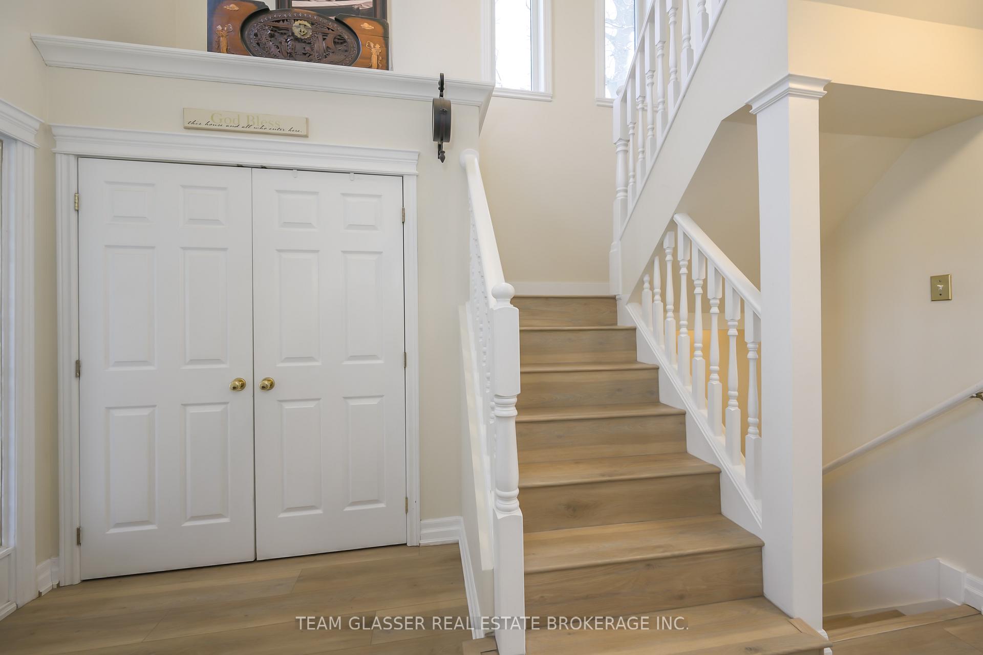 Photo 25 of 51 Birchcrest Drive, Middlesex Centre, Kilworth — HOMEH