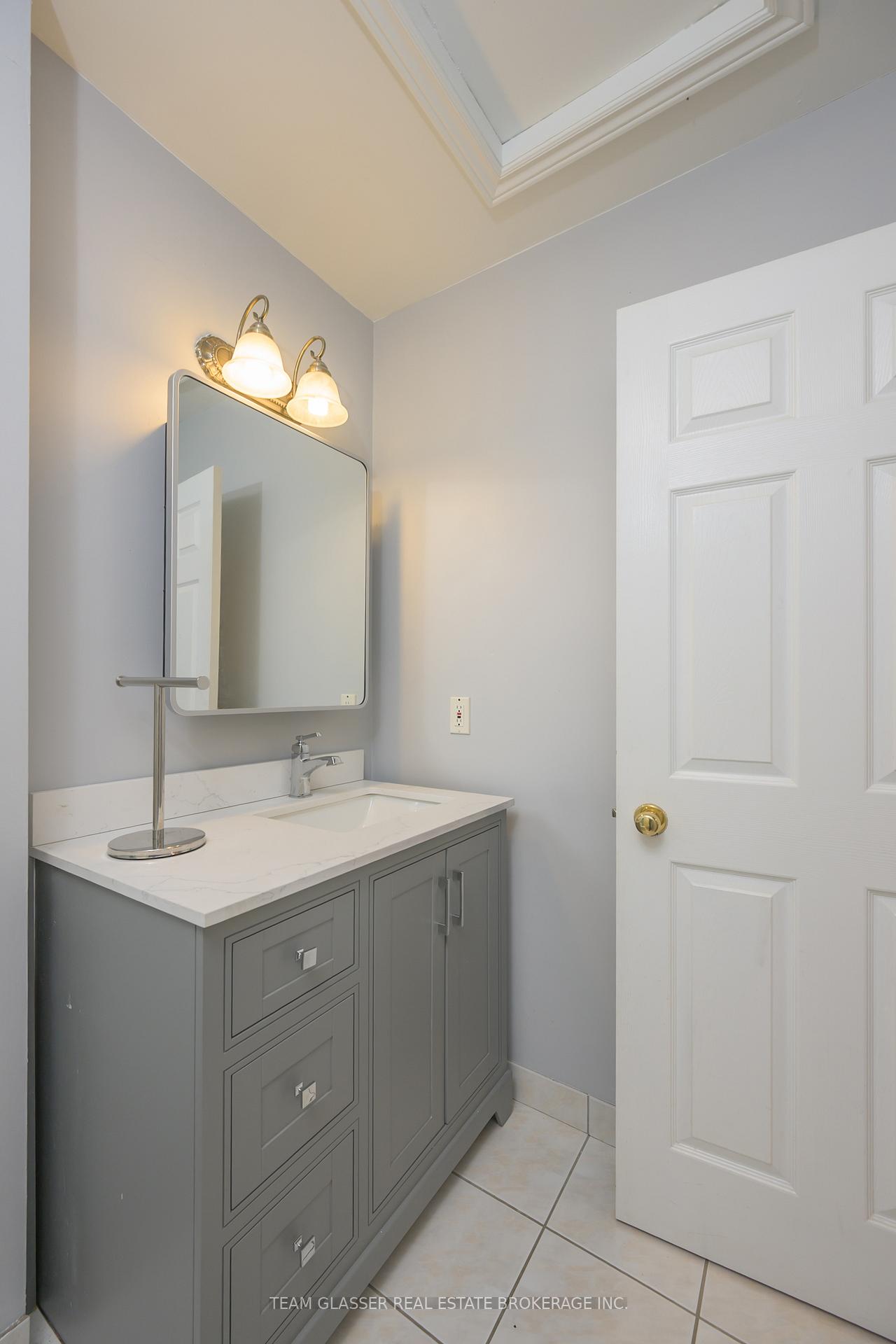 Photo 39 of 51 Birchcrest Drive, Middlesex Centre, Kilworth — HOMEH