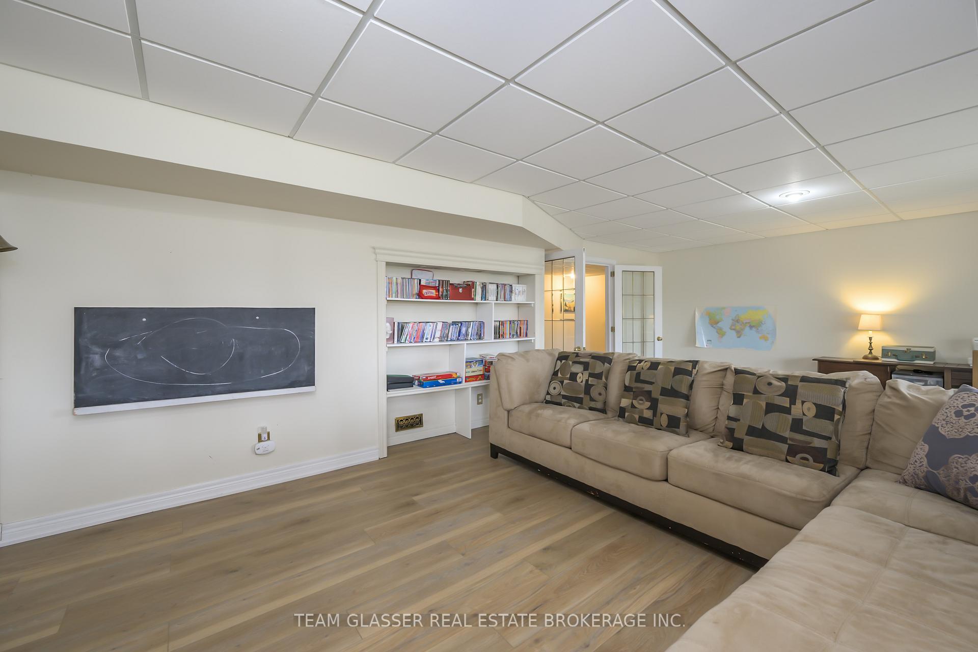 Photo 42 of 51 Birchcrest Drive, Middlesex Centre, Kilworth — HOMEH