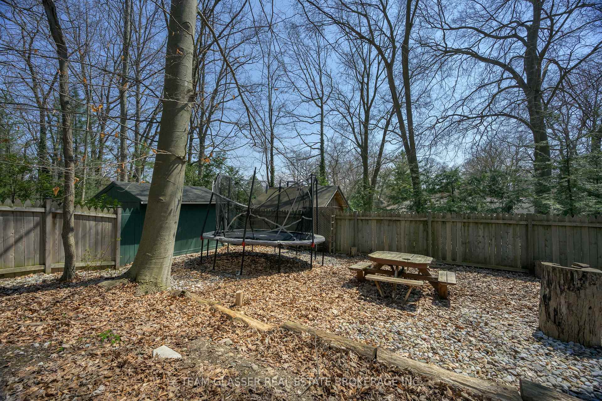Photo 48 of 51 Birchcrest Drive, Middlesex Centre, Kilworth — HOMEH