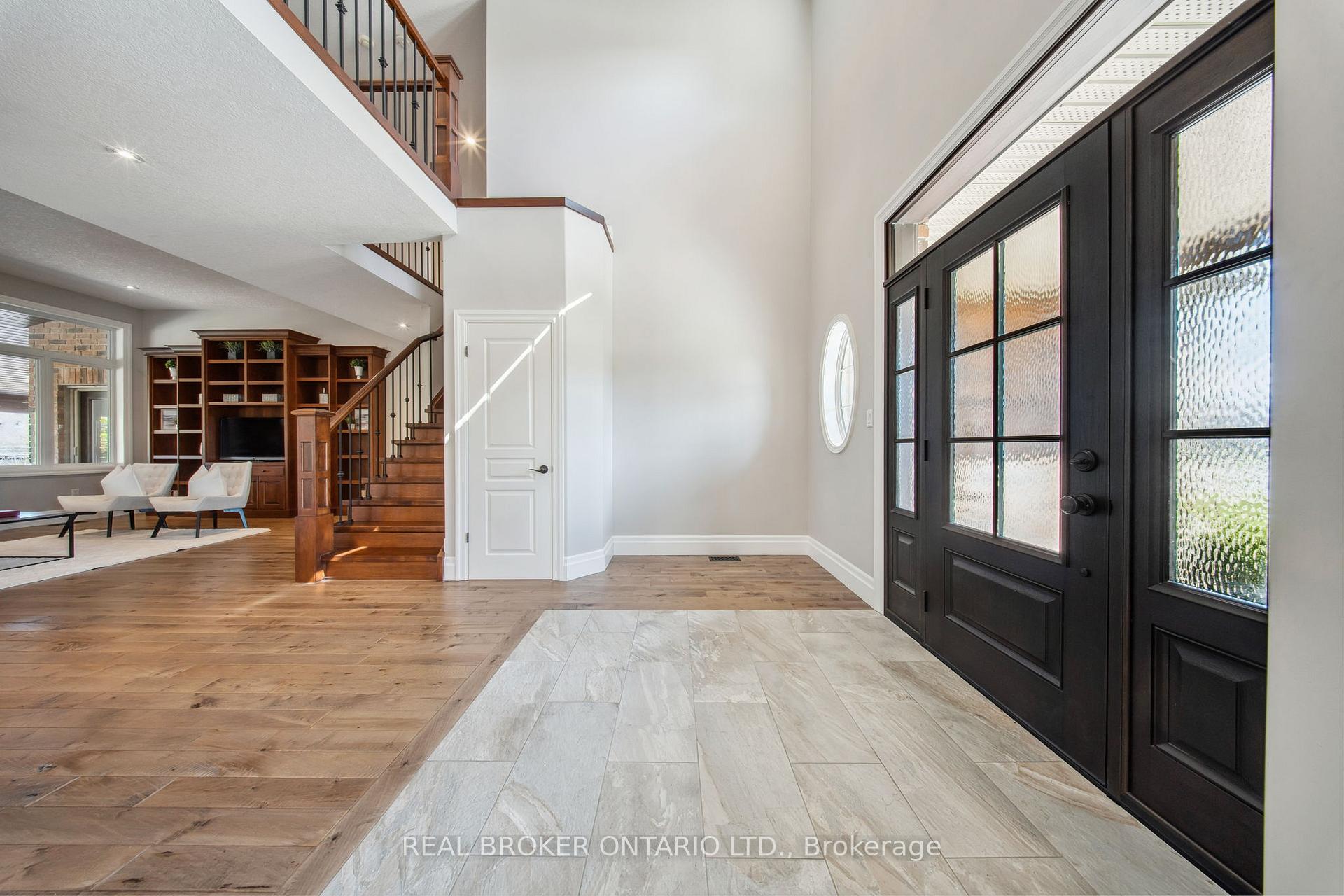 Photo 6 of 229 Terrace Wood Crescent, Kitchener — HOMEH