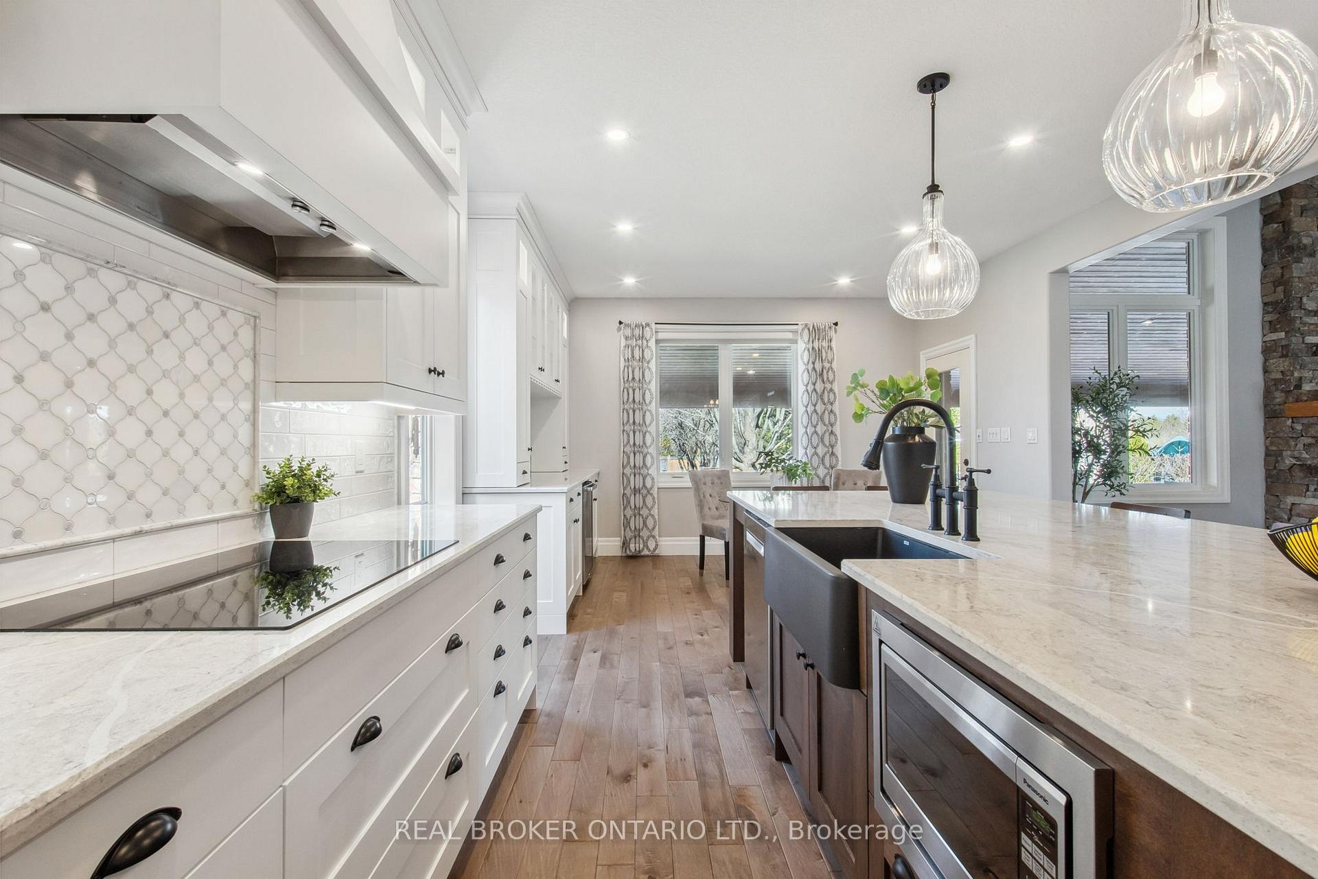 Photo 15 of 229 Terrace Wood Crescent, Kitchener — HOMEH