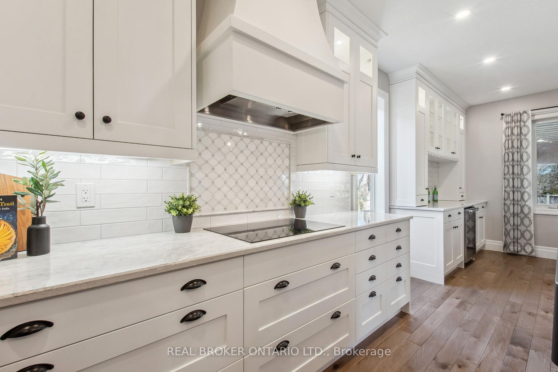 Photo 16 of 229 Terrace Wood Crescent, Kitchener — HOMEH
