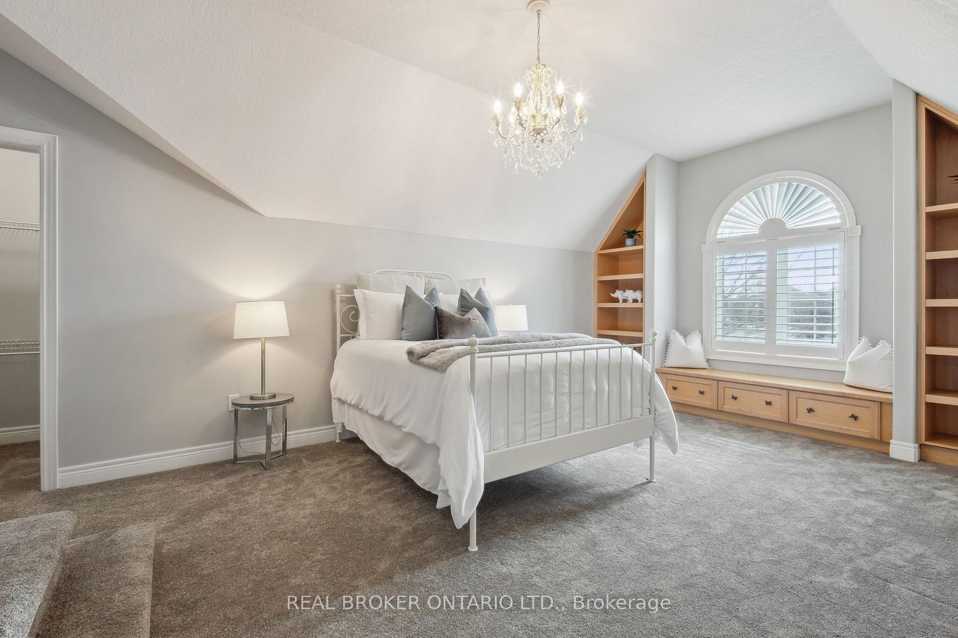 Photo 19 of 229 Terrace Wood Crescent, Kitchener — HOMEH