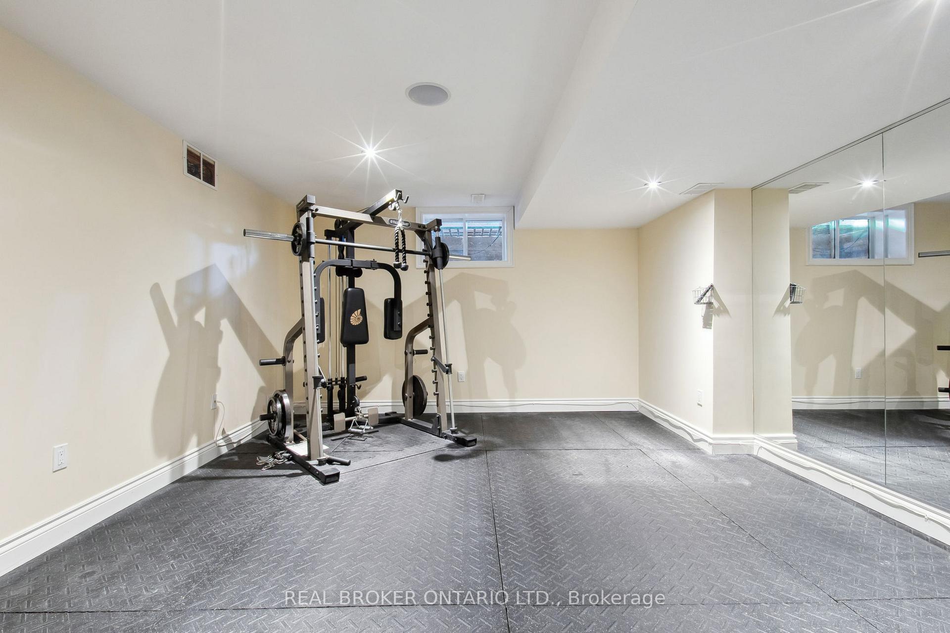 Photo 37 of 229 Terrace Wood Crescent, Kitchener — HOMEH