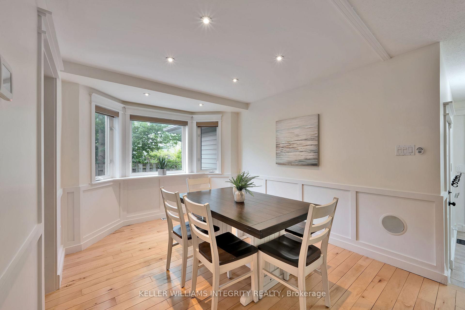 Photo 11 of 7 Sunnybrooke Drive, Ottawa, Kanata - Emerald Meadows/Trailwest — HOMEH
