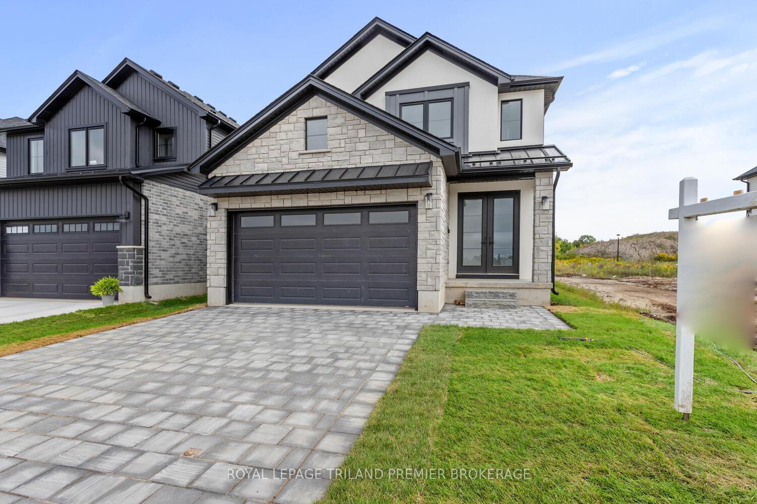 Front of 1378 Bush Hill Link
