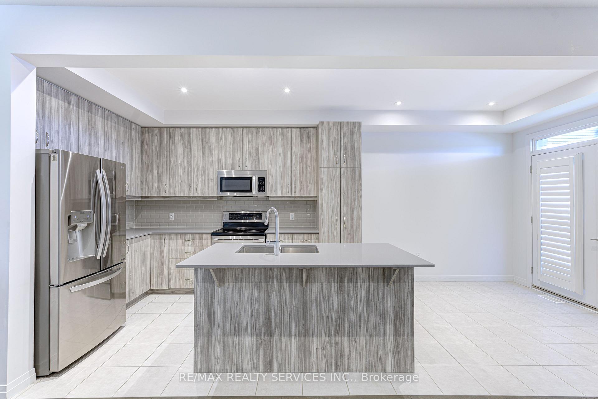 Photo 12 of Unit 191, 30 Time Square Boulevard, Hamilton, Rural Stoney Creek — HOMEH