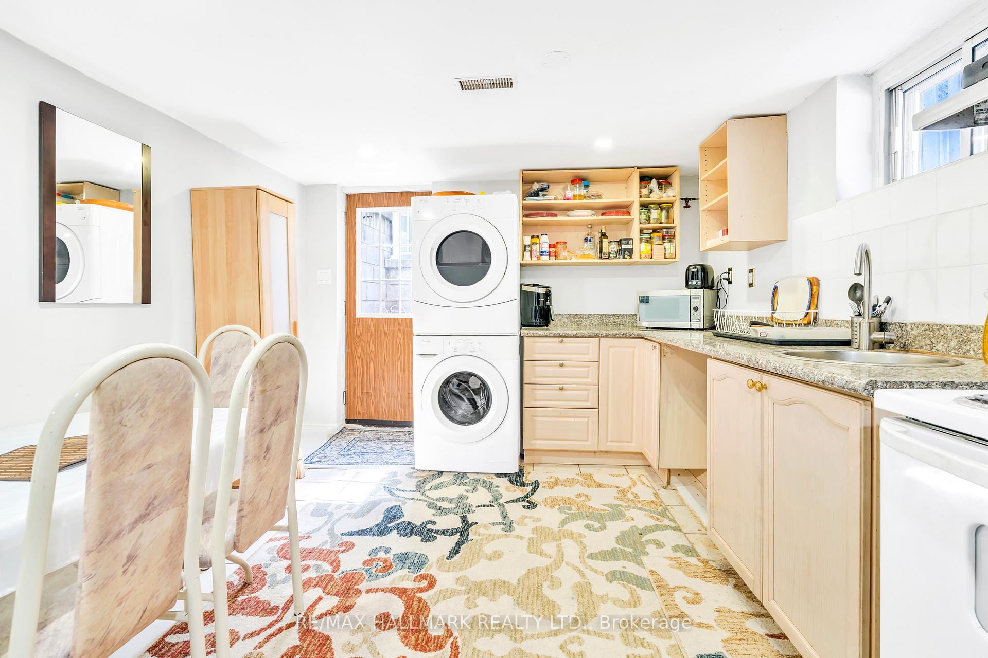 Photo 17 of 43 Meadowview Avenue, Markham, Grandview — HOMEH