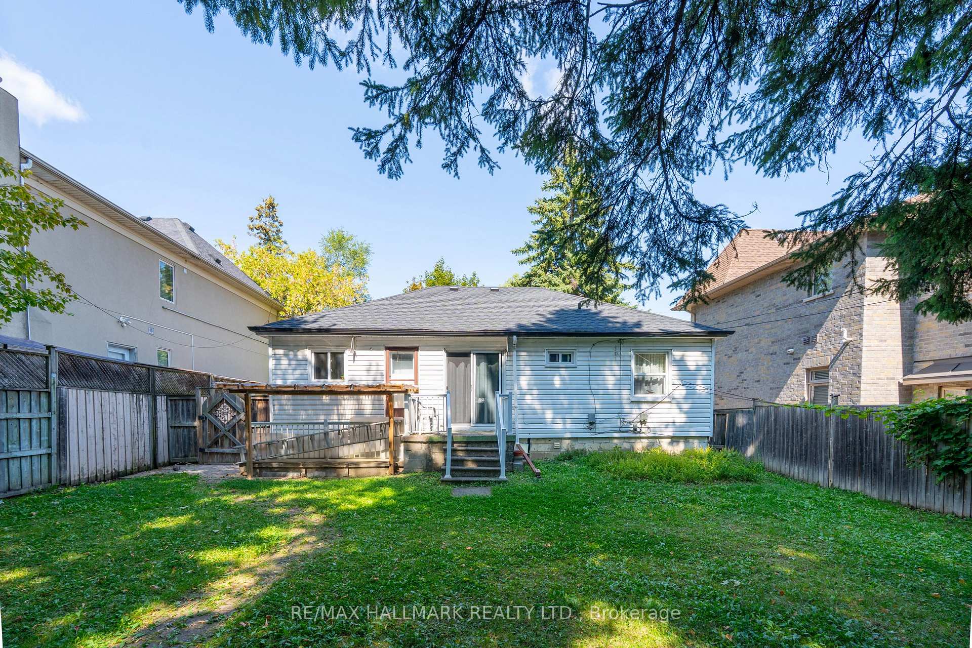 Photo 29 of 43 Meadowview Avenue, Markham, Grandview — HOMEH