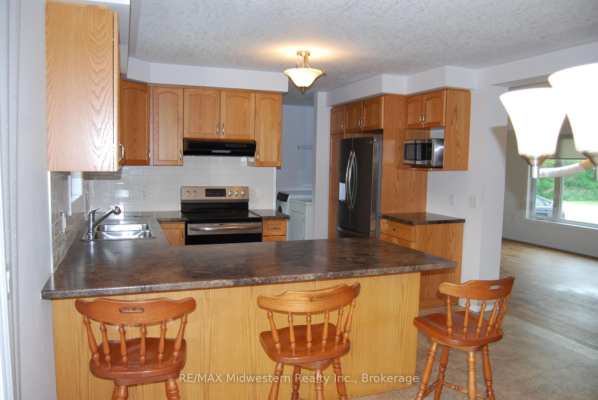 Photo 5 of 19 Allan Street W, Minto — HOMEH