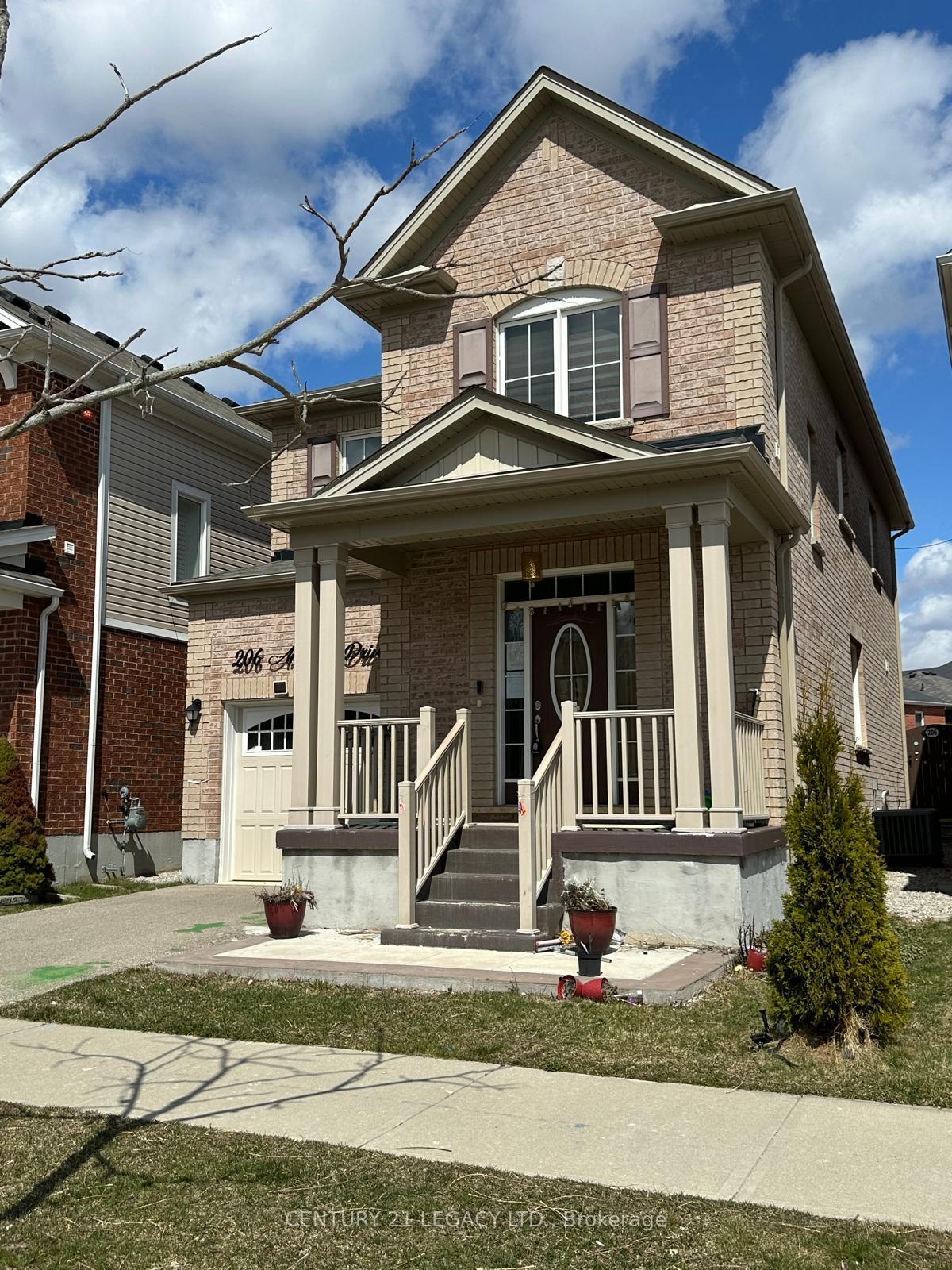 Photo 2 of 206 Amand Drive, Kitchener — HOMEH
