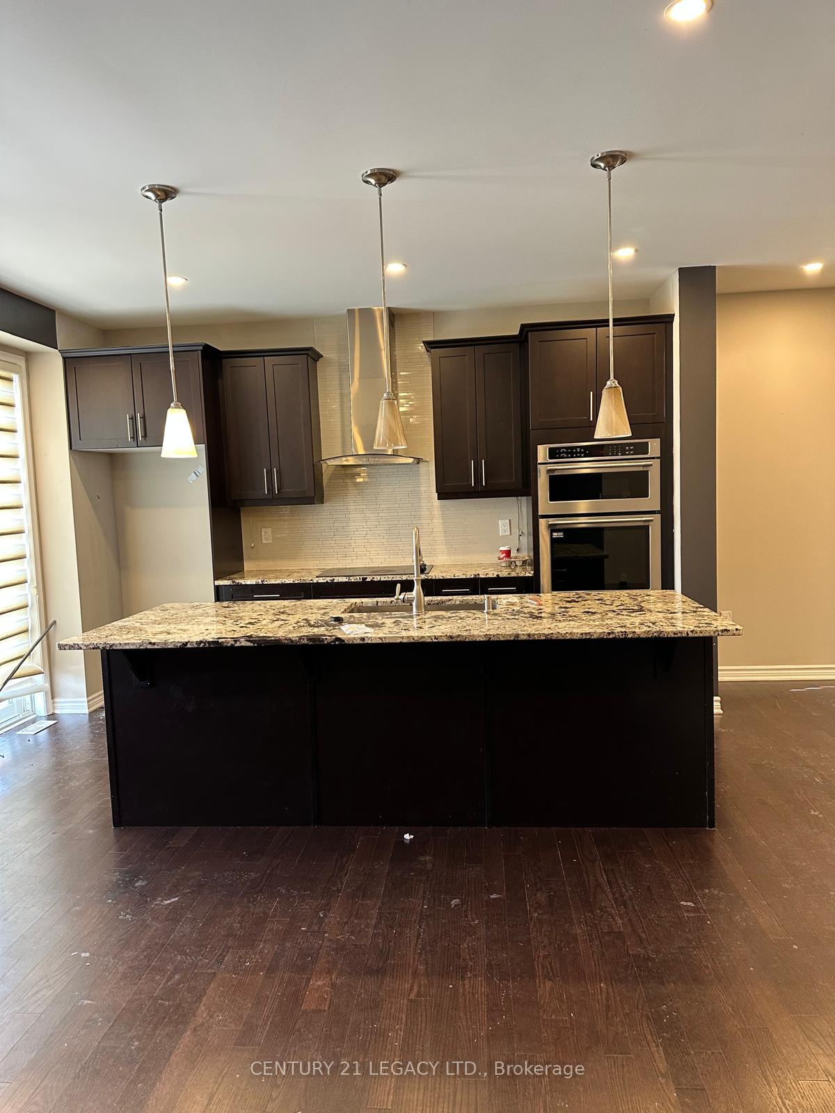 Photo 6 of 206 Amand Drive, Kitchener — HOMEH