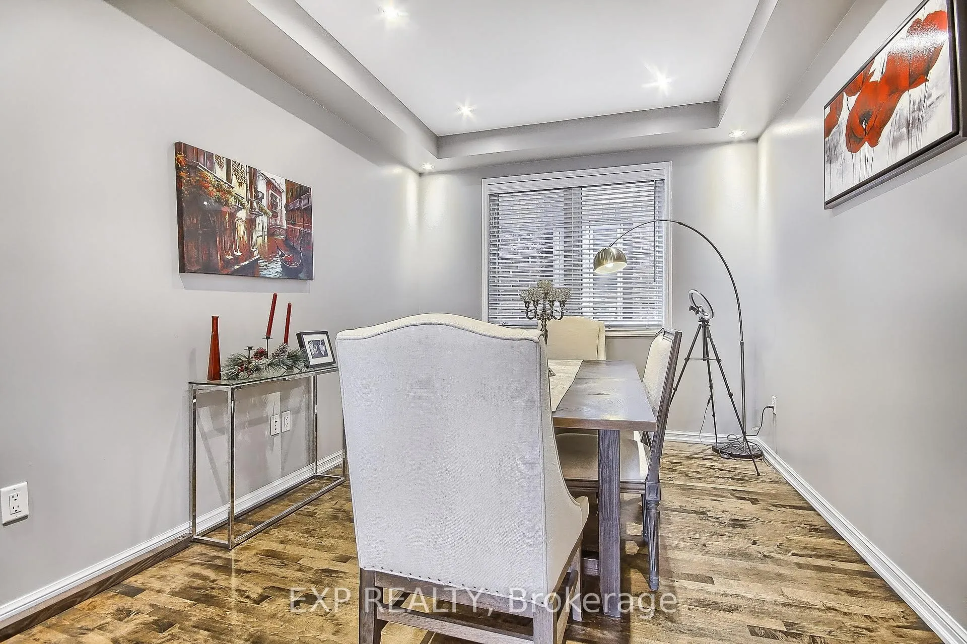 Photo 10 of 864 Etherington Way, Milton, Harrison — HOMEH