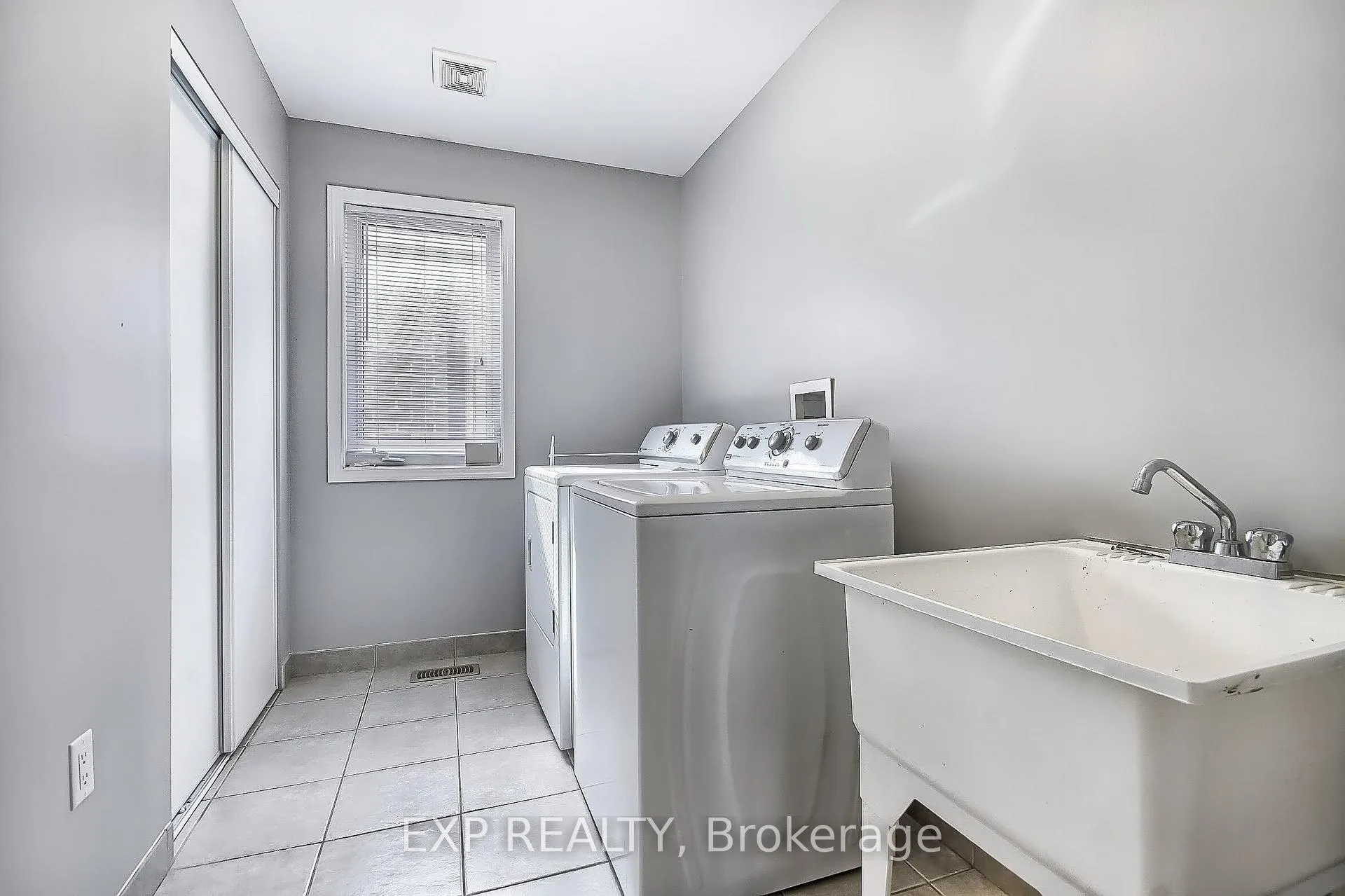 Photo 30 of 864 Etherington Way, Milton, Harrison — HOMEH