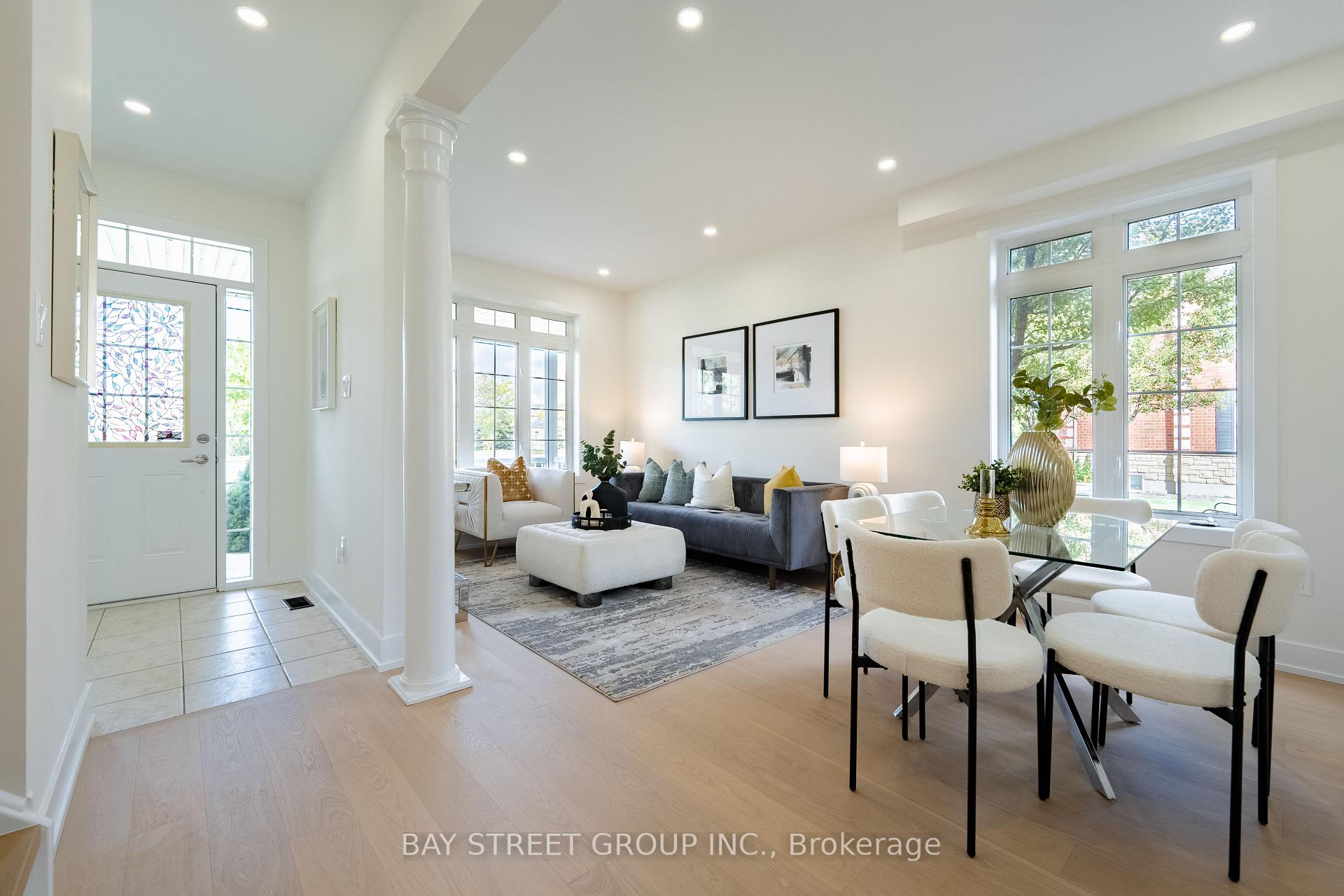 Photo 4 of 38 Pike Lane, Markham, Cornell — HOMEH