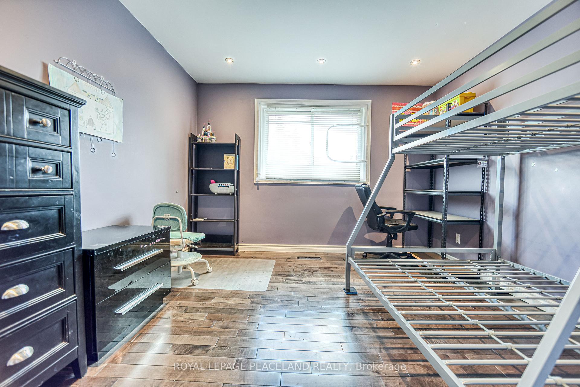 Photo 13 of 17 Willowgate Drive, Markham, Bullock — HOMEH