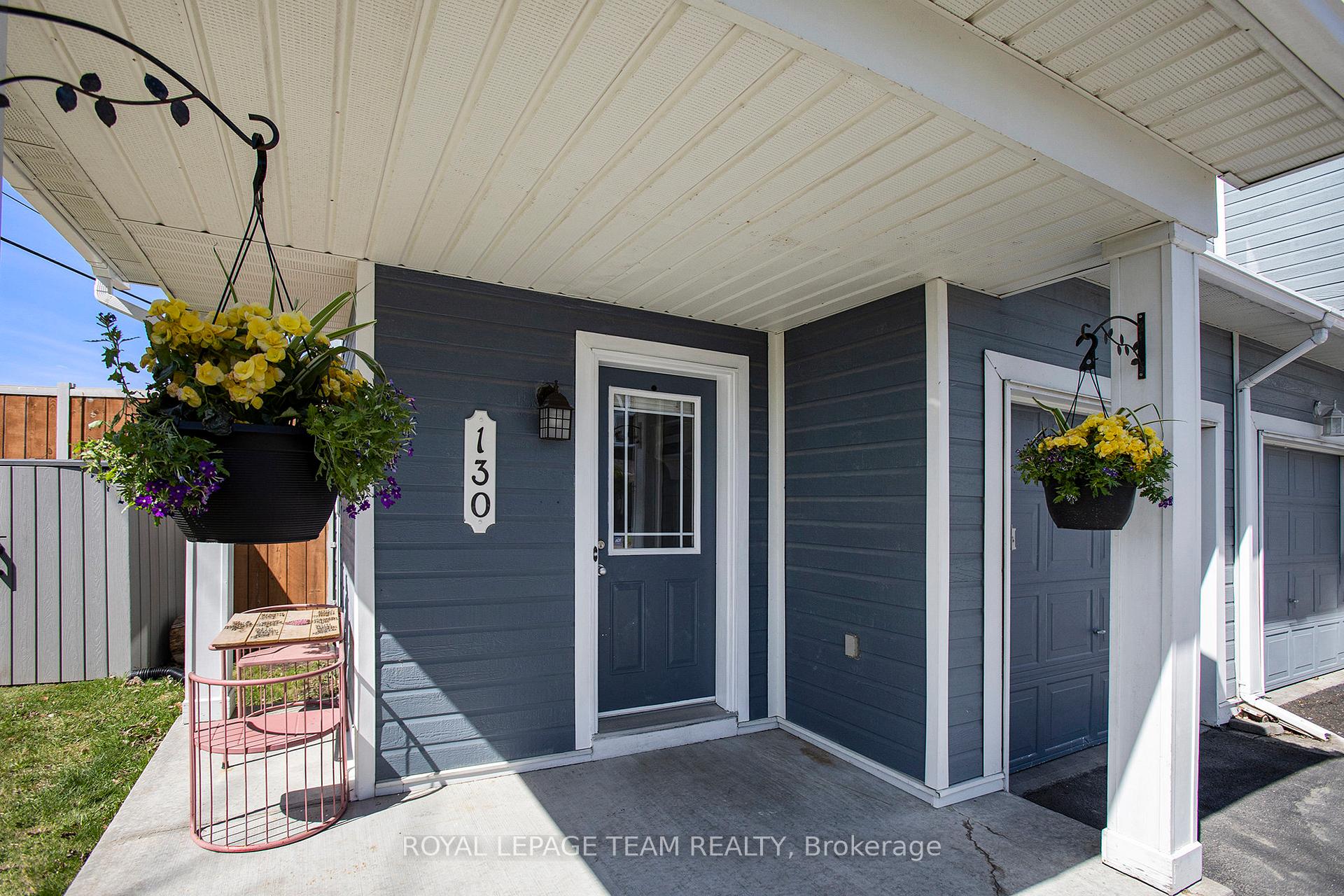 Photo 2 of 130 Freeport Drive, Ottawa, Kanata - Emerald Meadows/Trailwest — HOMEH