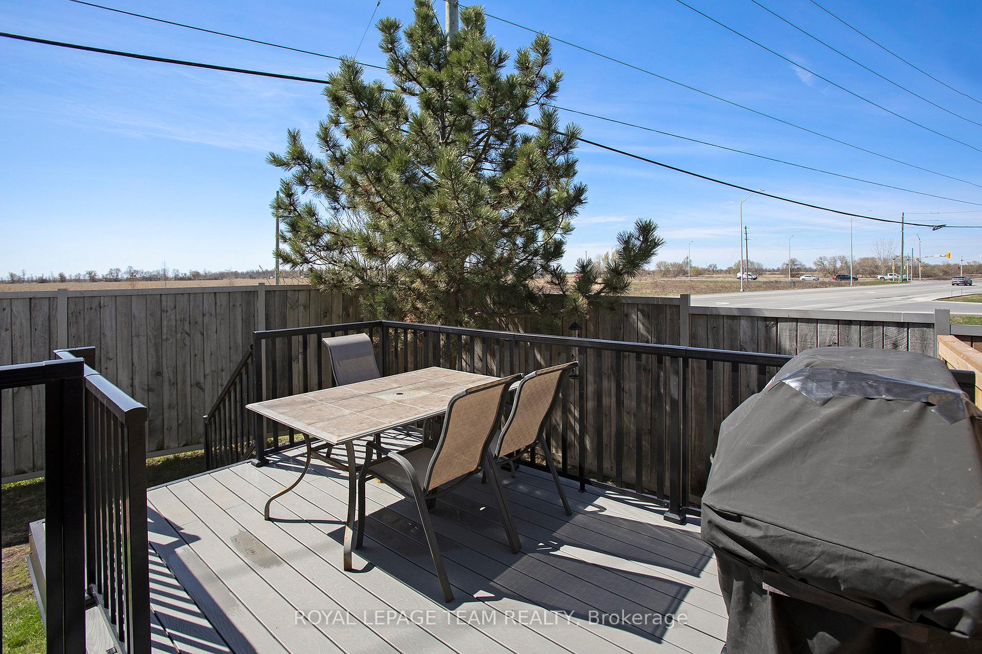 Photo 16 of 130 Freeport Drive, Ottawa, Kanata - Emerald Meadows/Trailwest — HOMEH