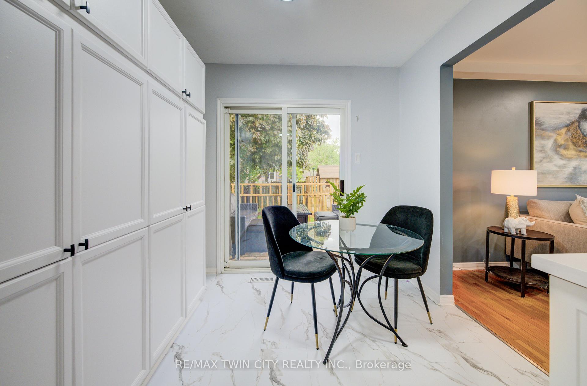 Photo 11 of 80 Folkstone Crescent, Kitchener — HOMEH
