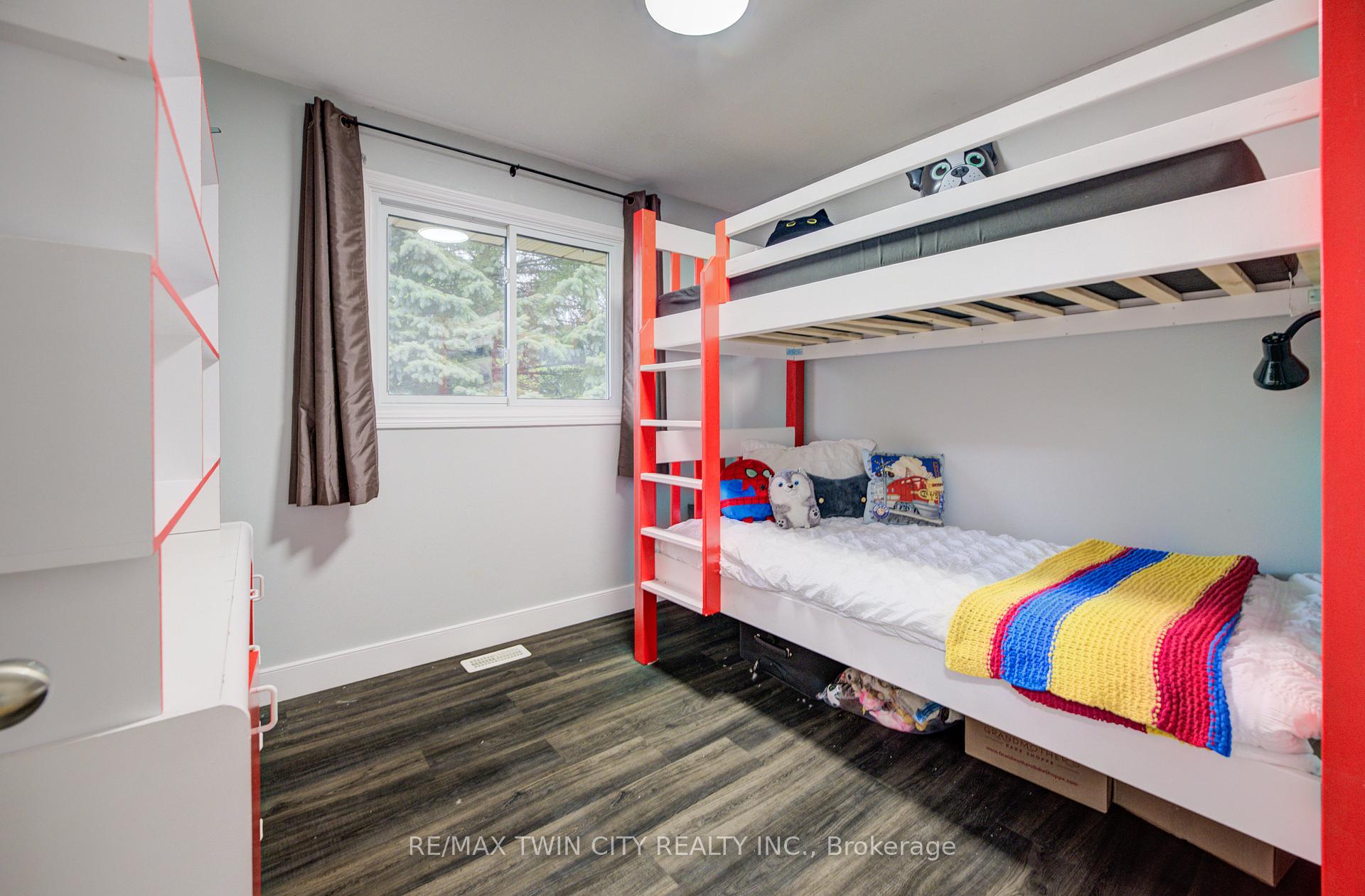 Photo 20 of 80 Folkstone Crescent, Kitchener — HOMEH