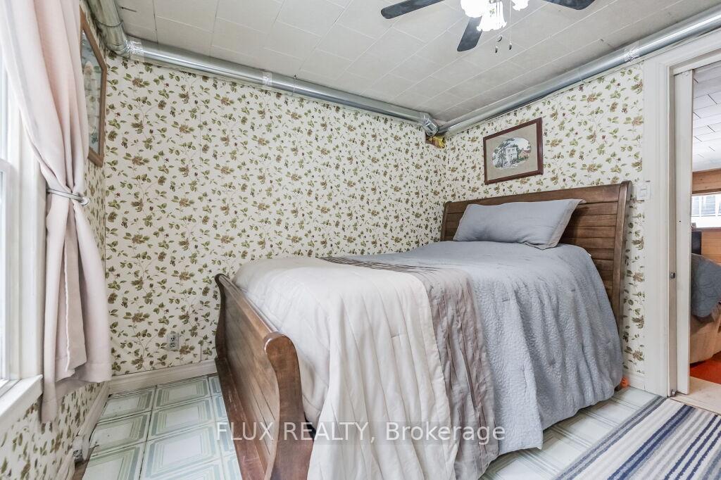 Photo 23 of 9898 Baseline Road, Minto — HOMEH