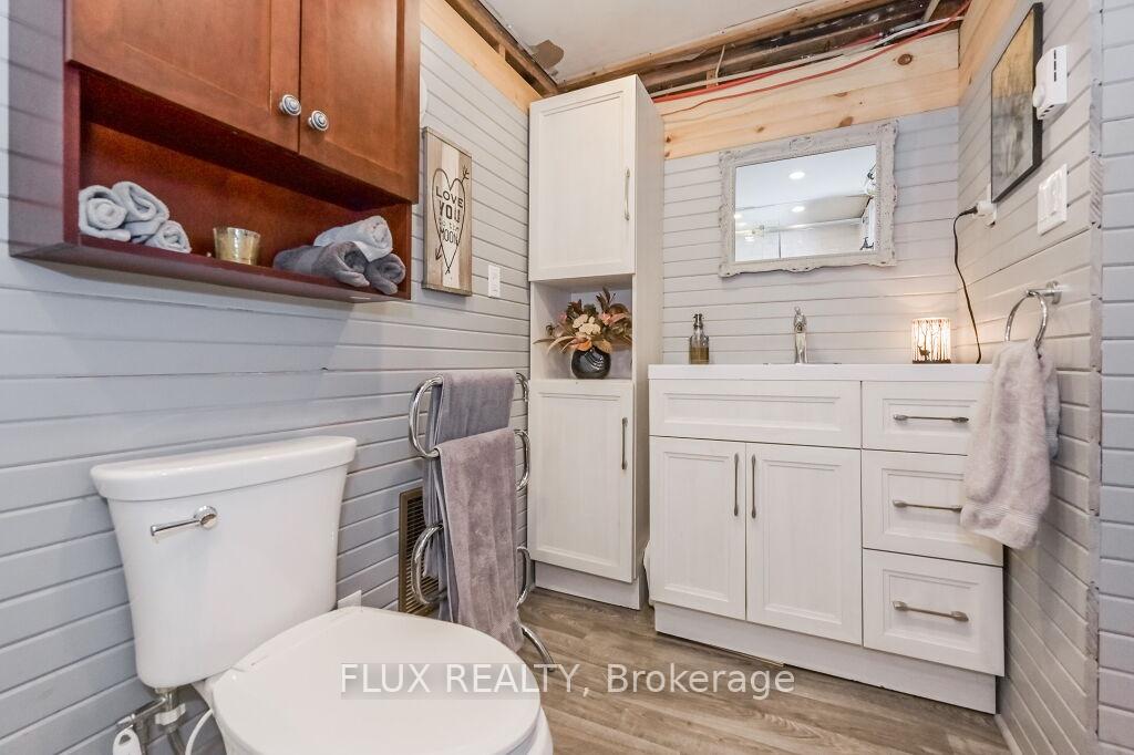 Photo 26 of 9898 Baseline Road, Minto — HOMEH