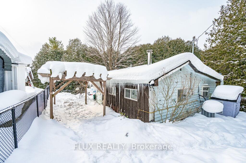 Photo 31 of 9898 Baseline Road, Minto — HOMEH