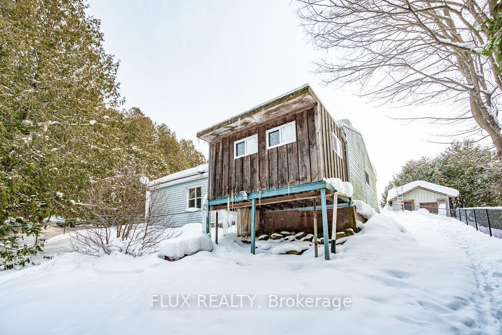 Photo 36 of 9898 Baseline Road, Minto — HOMEH