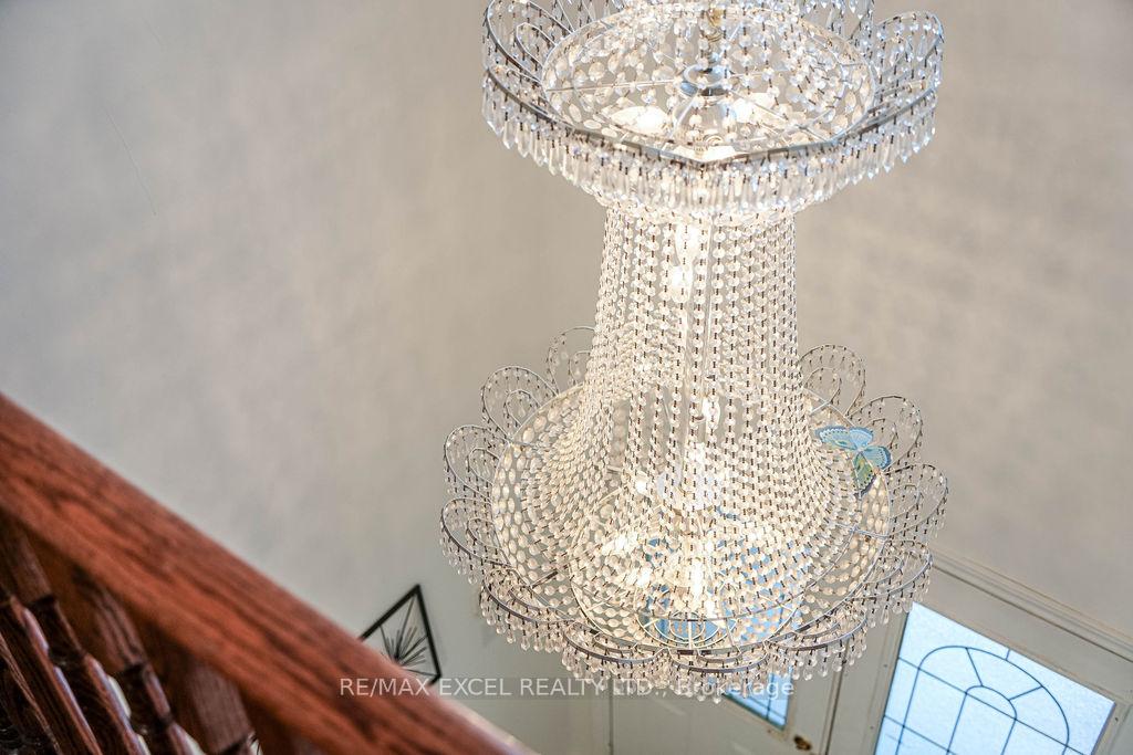 Photo 19 of 316 Williamson Road, Markham, Greensborough — HOMEH
