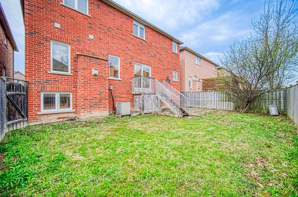 Photo 36 of 316 Williamson Road, Markham, Greensborough — HOMEH