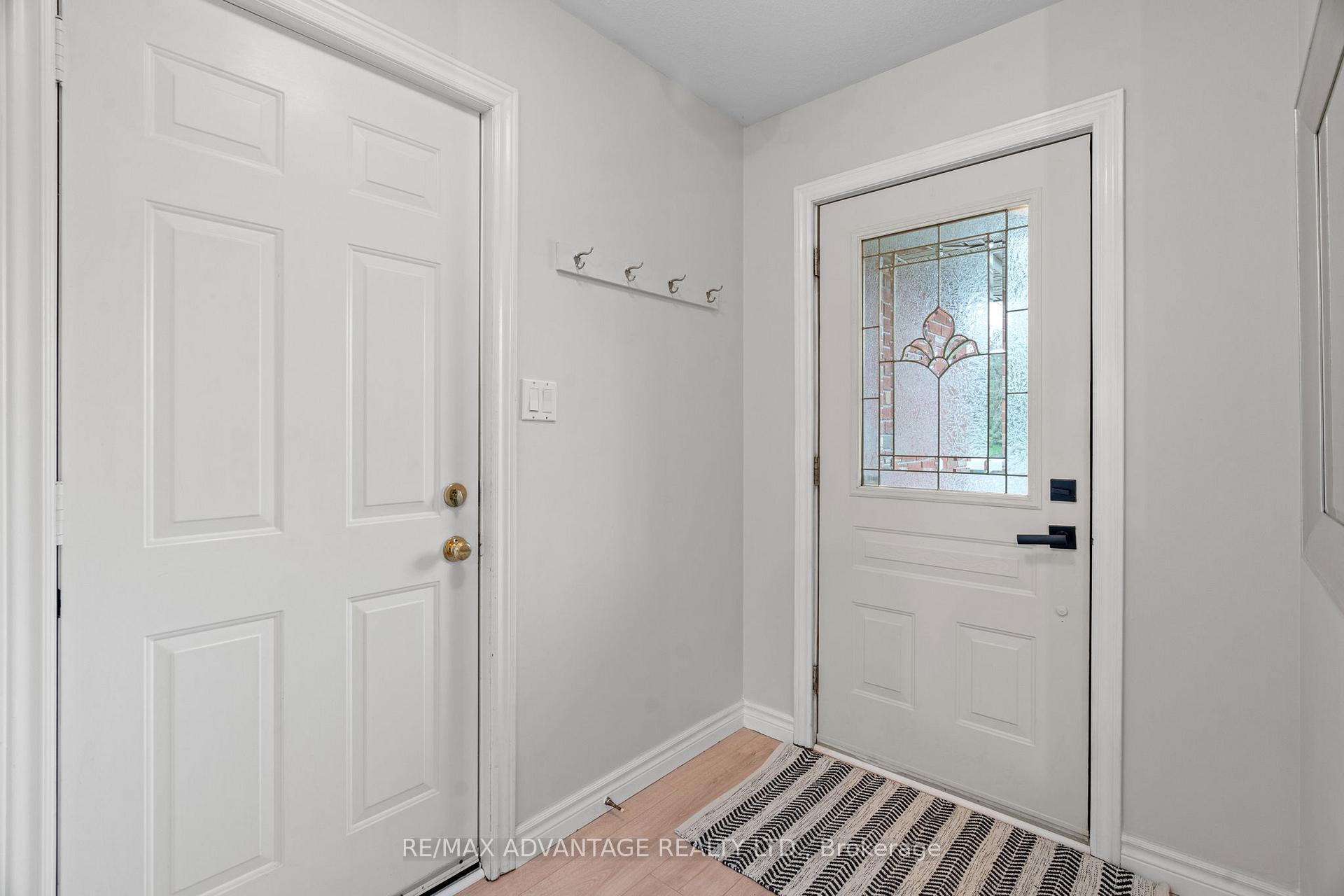 Photo 2 of 13383 Ilderton Road, Middlesex Centre, Ilderton — HOMEH