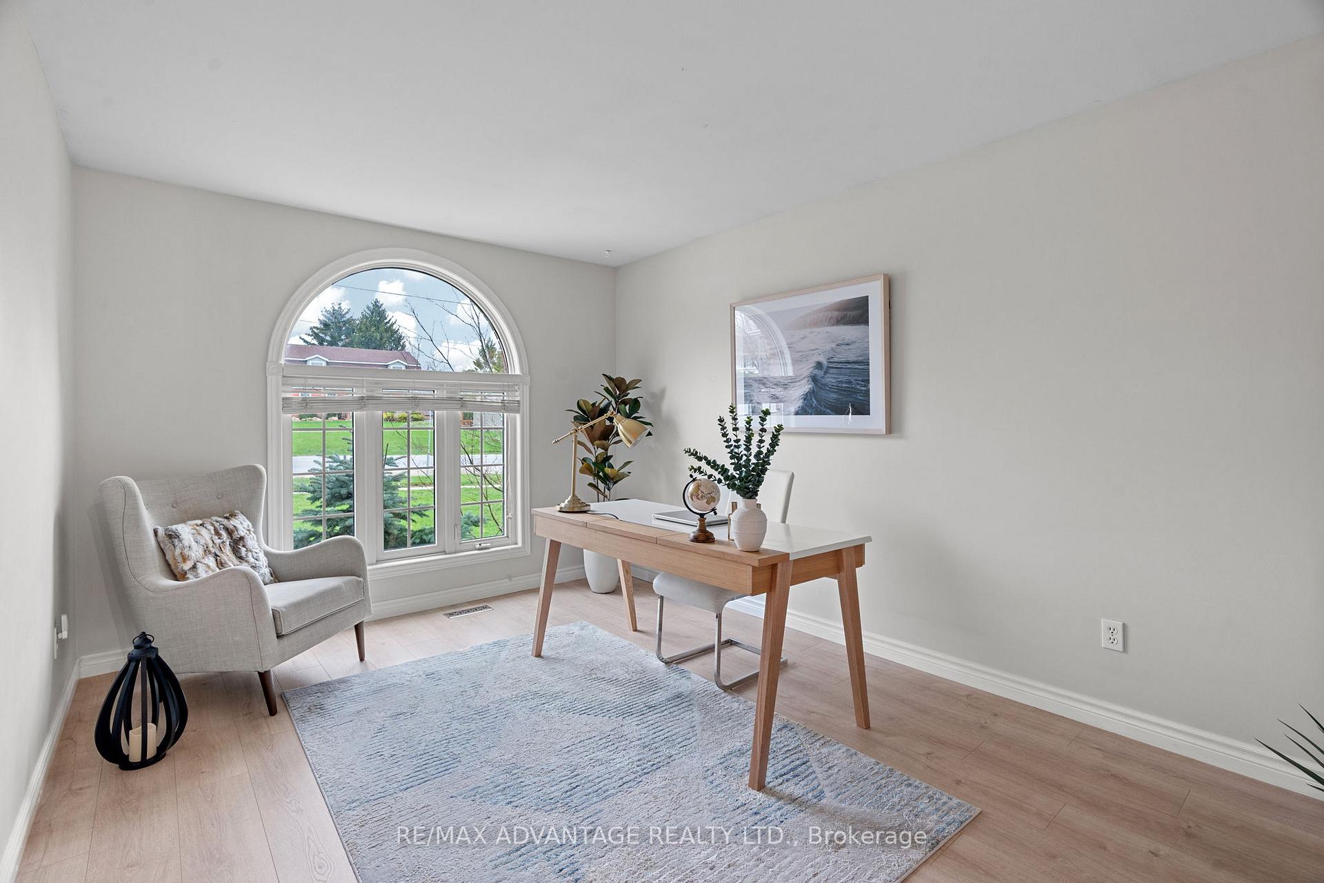 Photo 3 of 13383 Ilderton Road, Middlesex Centre, Ilderton — HOMEH