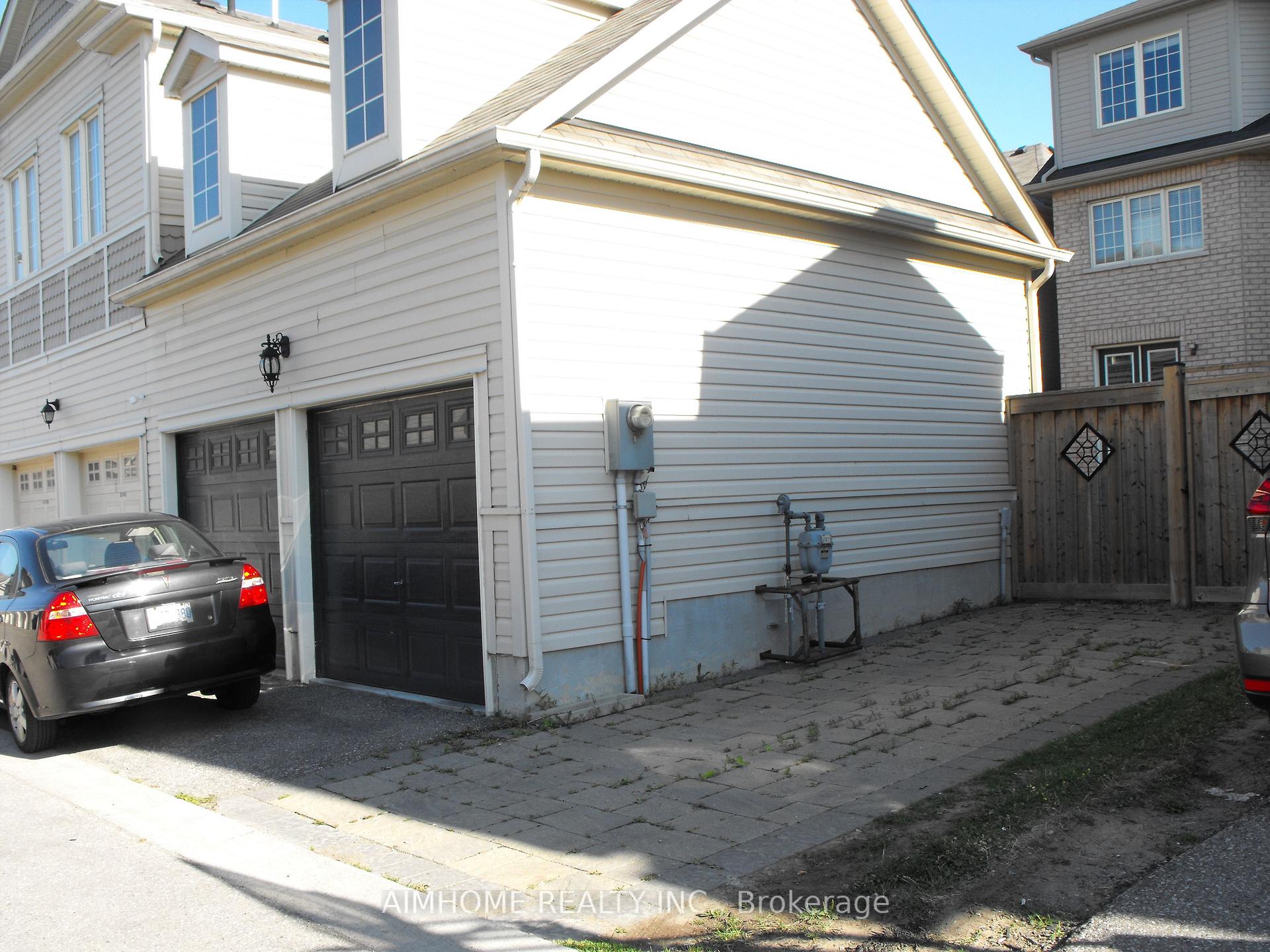 Photo 28 of 18 Saddlebrook Drive, Markham, Cornell — HOMEH
