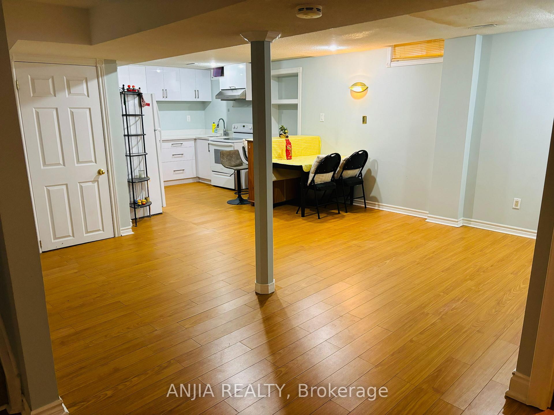 Photo 18 of 555 Raymerville Drive, Markham, Raymerville — HOMEH