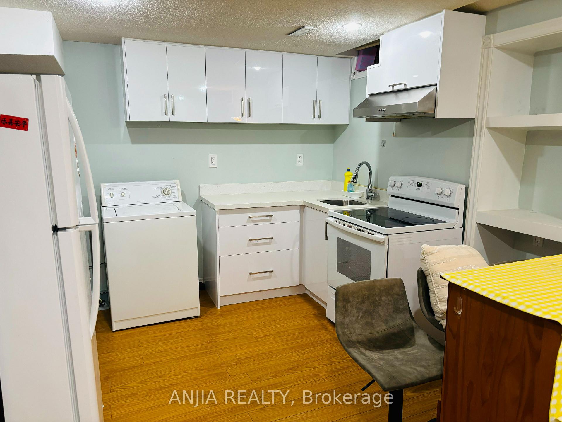 Photo 20 of 555 Raymerville Drive, Markham, Raymerville — HOMEH