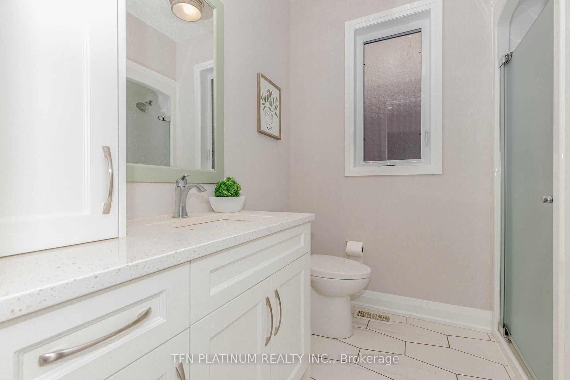 Photo 22 of 126 Pondcliffe Drive, Kitchener — HOMEH